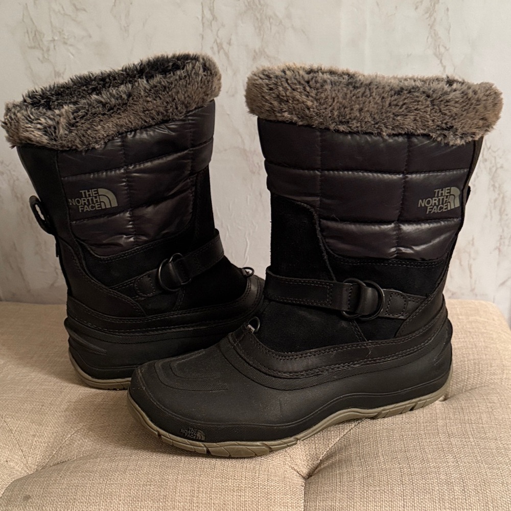 The North Face Black Insulated Boots